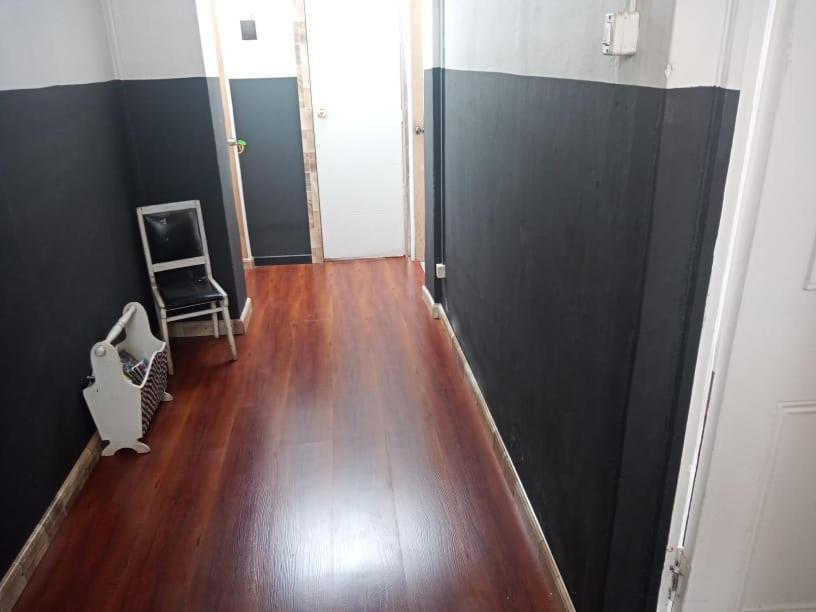 Alojamiento Emilia House Пунта-Аренас Екстер'єр фото