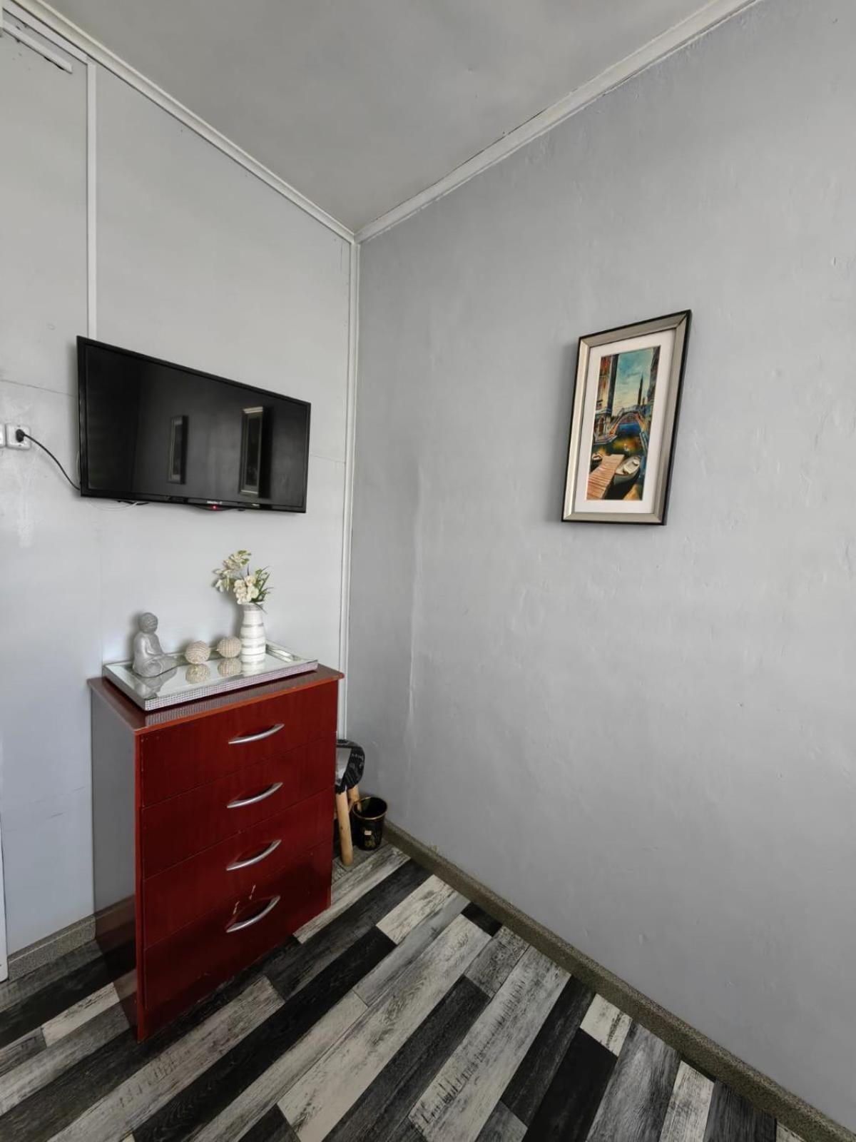 Alojamiento Emilia House Пунта-Аренас Екстер'єр фото